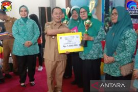 Bupati Mukomuko puji PKK modifikasi ikan jadi makanan disukai