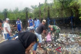 TNI dukung program baksos hari Bhayangkara ke 77 di Maluku