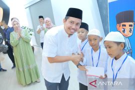 Gelar Khitanan Massal, Pertamina Regional JBB Peduli Masyarakat Sekitar