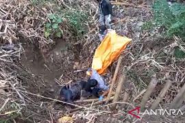 Kasus penemuan mayat di dasar jurang diselidiki Polsek Cisolok