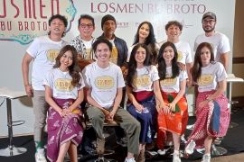 Ideosource Entertainment &amp; Paragon Pictures melanjutkan Losmen Bu Broto ke serial