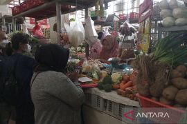 Harga kebutuhan pokok di Banyumas stabil jelang Idul Adha