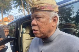 Menteri PUPR fokus perbaiki 573 ruas jalan di Indonesia