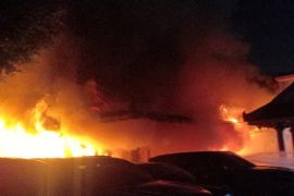 Vihara Darma Tedja berusia ratusan tahun di Jakarta terbakar