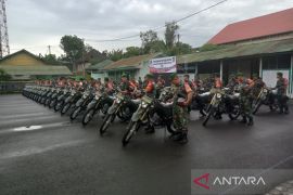 Kemenhan perkuat babinsa Rejang Lebong dengan bantuan sepeda motor