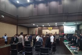 Lukas Enembe: Saya difitnah dan dimiskinkan