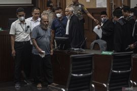 Kondisi Lukas Enembe kritis berdasarkan catatan dokter, kata Hakim