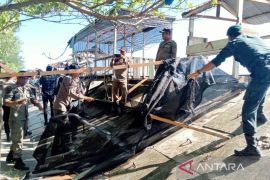 Tim gabungan bongkar kafe sejumlah bangunan di Aceh Barat, ini tujuannya