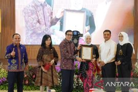 Menkumham Yasonna berikan apresiasi pada Putri Ariani