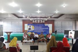 Lansia dinilai perlu mewariskan pola asuh keluarga kepada anak cucu