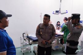 Laka tunggal, Dua gadis pencuri Septor di Palas dirawat di RSUD Sibuhuan, satu masih dibawah umur