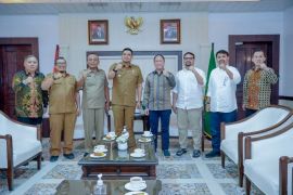 Bobby Nasution sambut rencana Blue Bird berinvestasi  transportasi umum