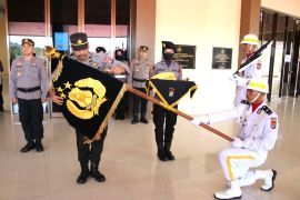 Upacara penilaian nilai-nilai Tribrata pada pembinaan tradisi Hari Bhayangkara ke-77