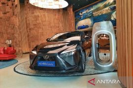 Lexus kawal konsumennya dengan fasilitas premium