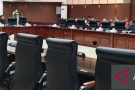 DPRD : MoU pengelolaan ruko antara PT BPT-Pemprov cacat hukum