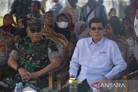 Kasdam Pattimura dampingi PPAD tinjau baksos di Pulau Buru  Maluku