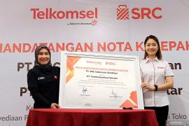Gandeng SRC, Telkomsel permudah masyarakat beli produk dan layanan