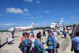 Bandara SSK II Pekanbaru terbangkan 5.009 calon haji