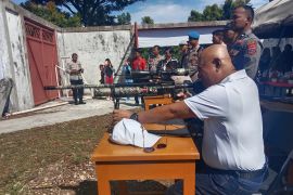 Perbakin Agam gelar lomba menembak cari bibit atlet