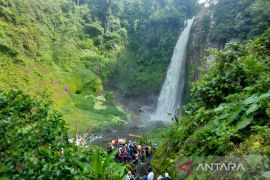 Rejang Lebong segera bangun jalan menuju dua lokasi wisata