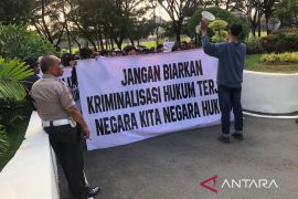 Warga desak stop kriminalisasi hukum yang hambat pembangunan PIC Bekasi