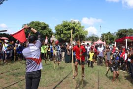 Bupati Hengky harap olahraga tradisional digencarkan minimkan pengaruh gadget