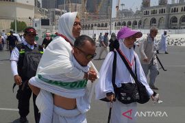 Arab Saudi mulai menerbitkan  visa elektronik untuk umrah