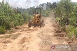 PUPR buka kembali akses jalan lingkar pulau laut.