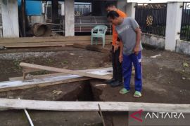 BPBD Pagaralam: Keretakan tanah di Dempo Utara tidak berbahaya