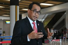 Menhub kunjungi tiga negara bicarakan peluang kerja sama transportasi
