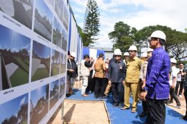Pemkot Kediri mulai bangun alun-alun
