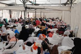 Ratusan jamaah haji asal Lampung belum dapat makanan
