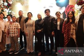 "Konser Semesta Kris Dayanti" menampilkan kolaborasi dengan Aurel dan Amora
