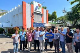 Semarak Idul Adha 2023, Pertamina Patra Niaga Regional JBB salurkan 136 hewan kurban
