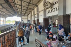 Structural damages reported following 6.4-M earthquake in Yogyakarta