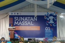 Sambut Dies Natalis ke 39, UT Serang gelar sunatan masal