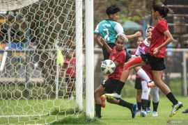 Uji coba timnas wanita Indonesia U-19 Page 2 Small