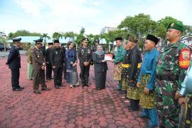 Peringatan HUT Bhayangkara, momen keakraban Bupati Bengkalis dengan Forkopimda