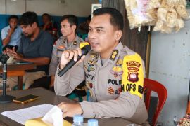 Polres Bengkayang gerakkan Bhabinkamtibmas bantu cegah penularan rabies