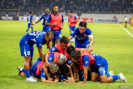 Jadwal Liga 1 Indonesia - Beberapa tim besar bidik kemenangan perdana