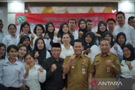 Bupati ingatkan guru PPPK baru dilantik tingkatkan dedikasi kerja