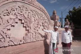 STAHN Mpu Kuturan lestarikan ukiran khas Buleleng di tembok kampus