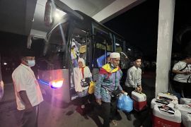 Seorang haji asal Karimun meninggal dunia saat tiba di Batam