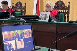 Jaksa tuntut hukuman 4 tahun 6 bulan penjara bagi dua polisi narkoba