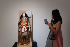Lima karya pilihan dalam pameran boneka Jepang di Jakarta