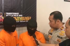 Polisi ringkus dua bapak pekerjakan anak untuk mencopet di mal