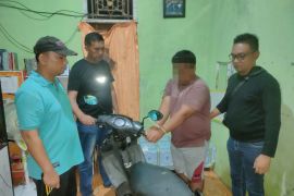 Polres Pasaman Barat tangkap seorang pelaku pencurian sepeda motor