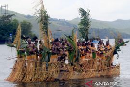 Menparekraf Sandiaga: Festival Danau Sentani angkat potensi wisata Jayapura