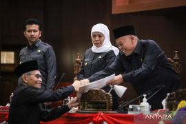 Rapat Paripurna Raperda APBD Jatim