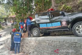 Masyarakat bersama Pemkab Bantul bergotong royong atasi dampak gempa